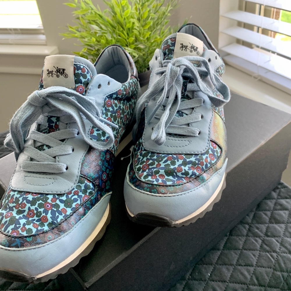 Cornflower Coach Sneaker/Casual shoe